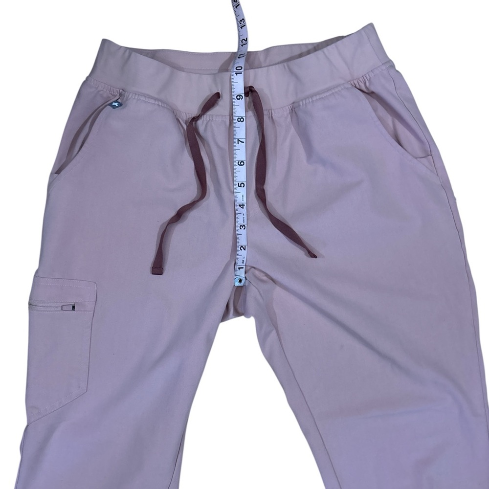 FIGS V-Neck Scrub Set Top & Jogger Pants PINK SAND - Picture 12 of 13